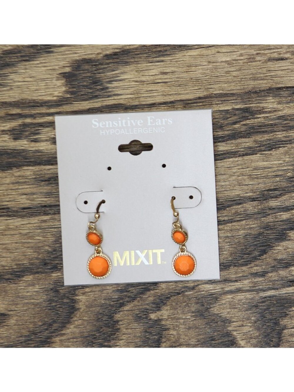NWT Mixit Womens Hypoallergenic Dangly Stone Drop Earrings Gold / Orange 1.5"
